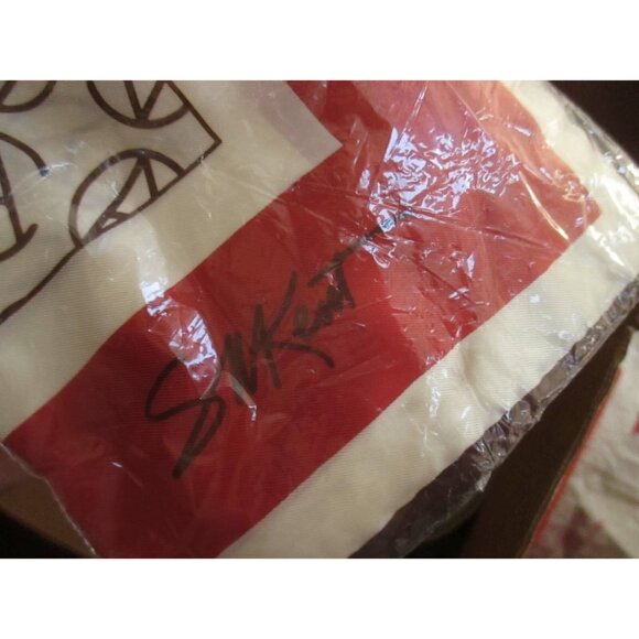 NOS Vintage Avon President's Club Square Acetate Scarf Candid SM Kent 26x26 - Picture 3 of 3